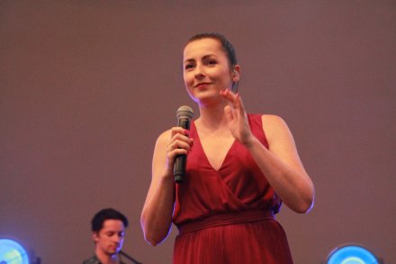 Fragment występu zespołu "Frele"